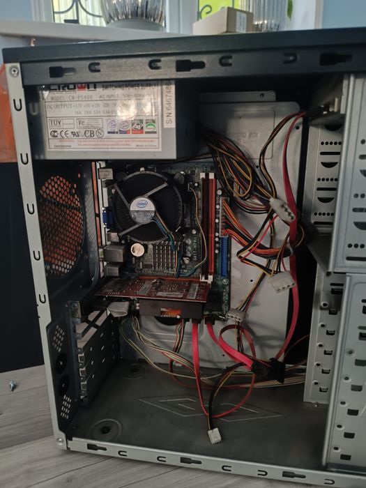 Компьтер в сборе без жесткого диска