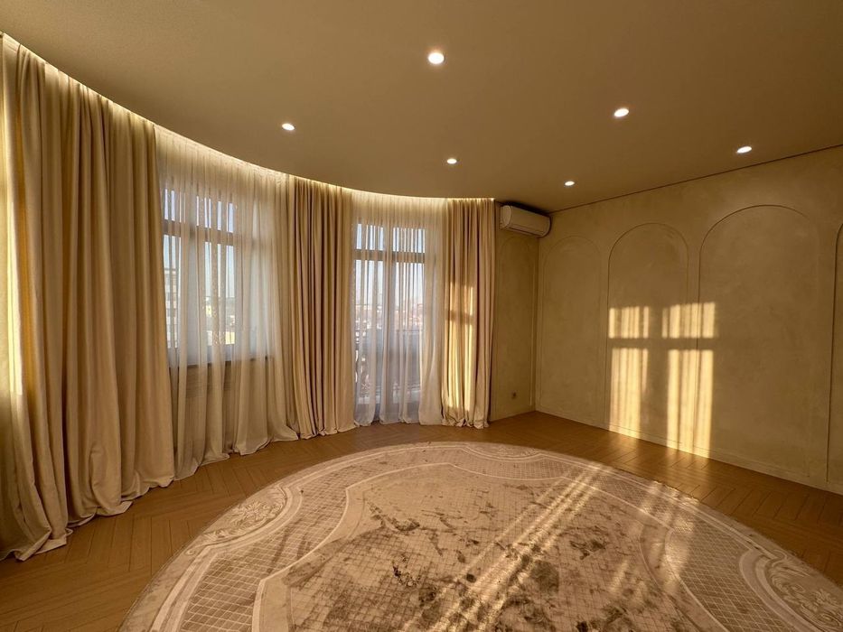 Квартира 4 ком ЖК Parisien, 135м² Яккасарайский р-н, ул.Мукими