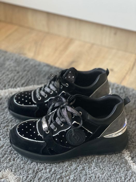 Дамски маратонки