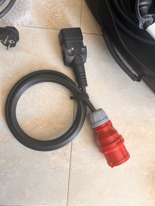 Audi Etron Aptiv зарядно 7.2kW за електромобил ново