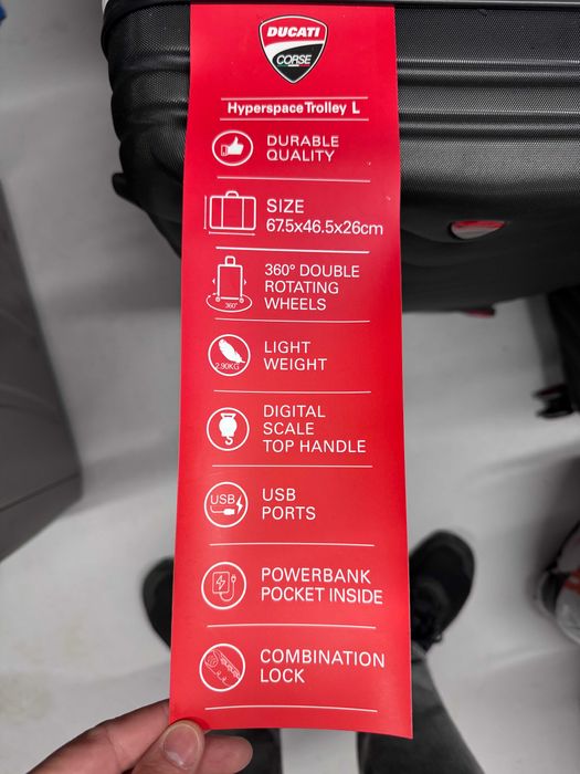 Нов черен куфар Ducati Corse Hyperspace Trolley L