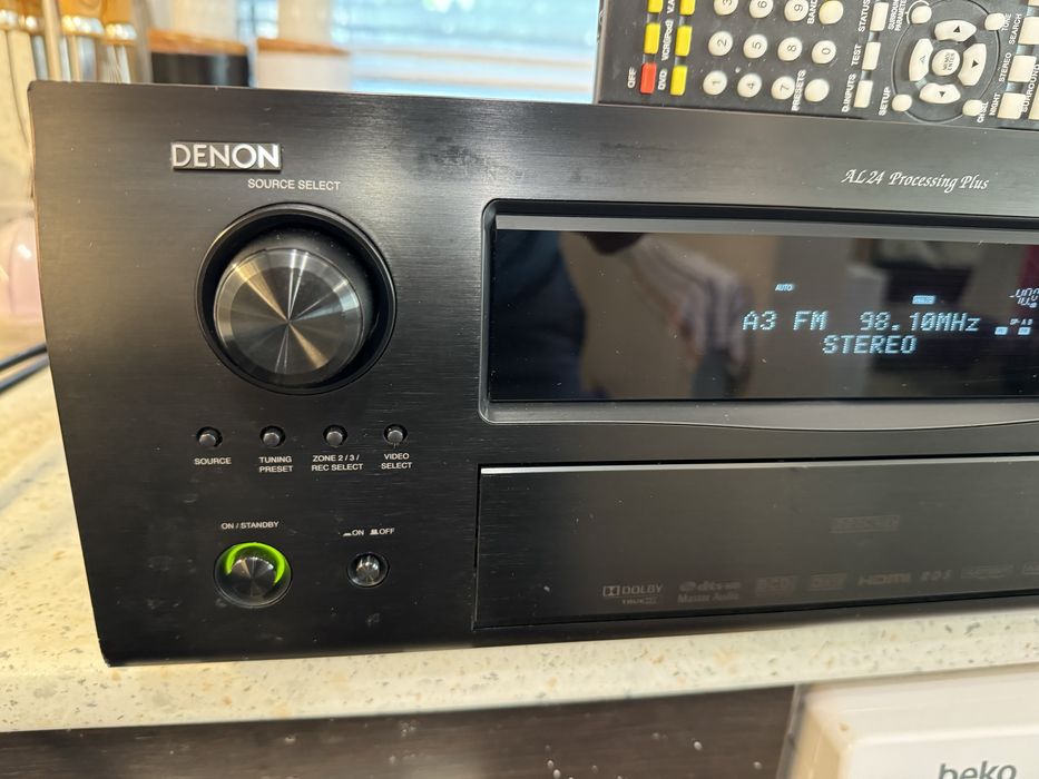 Denon AVR-2809 resiver