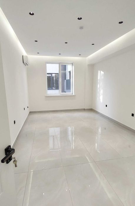 Продается коммерческое помещение 138 м2 в SOHO IVLIVA