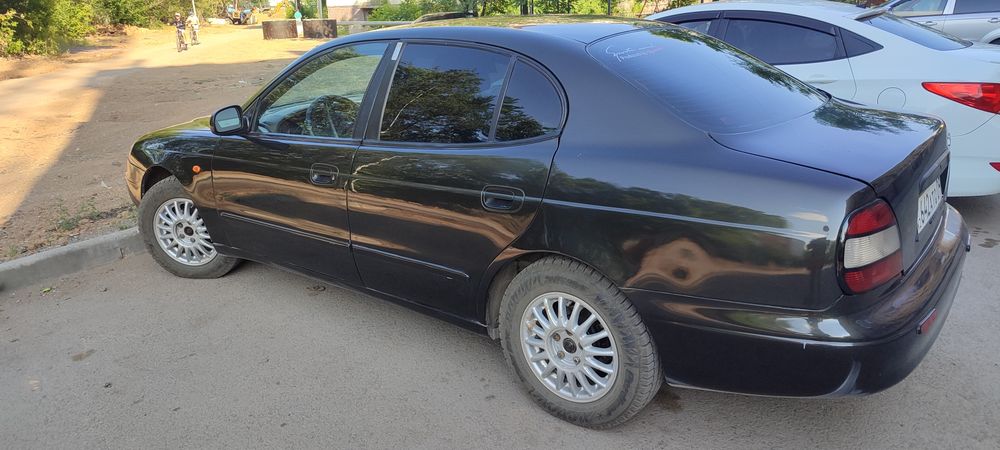 Продам автомобиль Деу леганза