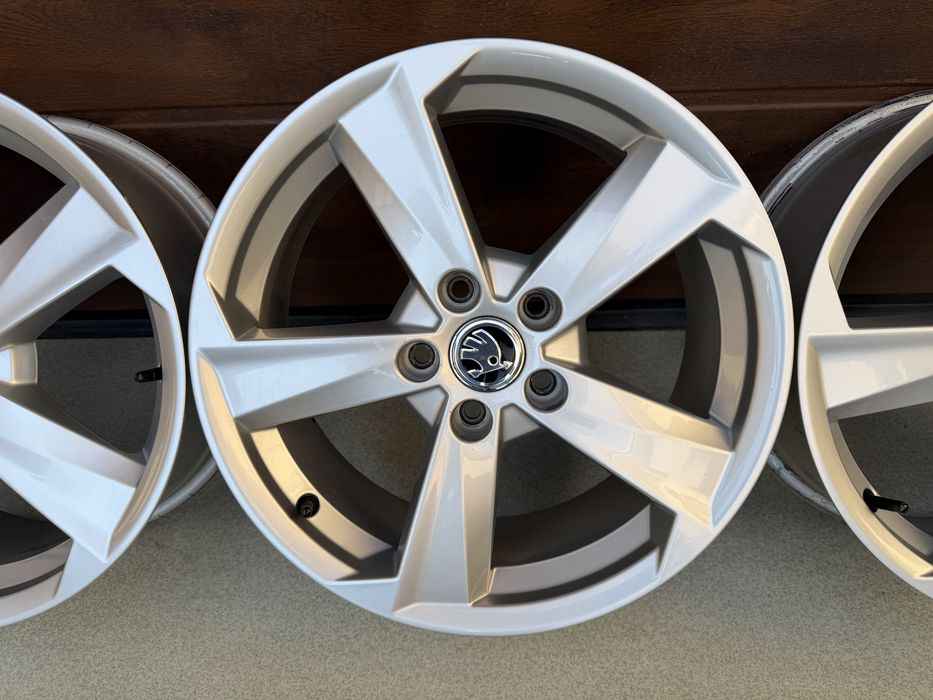 Jante 17 5x112 Originale Skoda Superb Octavia Kodiaq Karoq  VW Tiguan