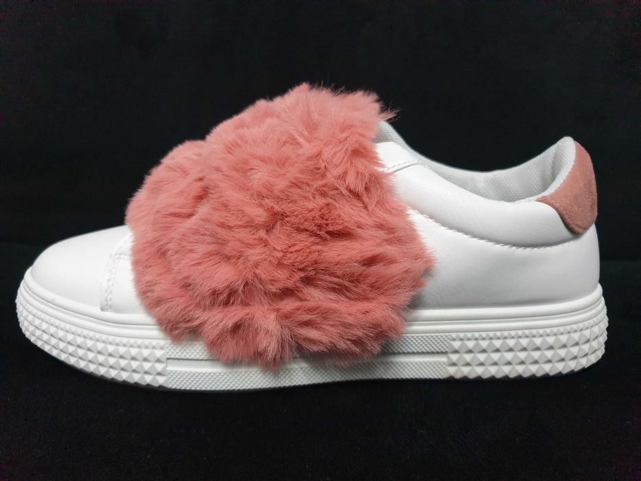 Tenisi albi, adidasi dama, incaltaminte 36,37,38, NOI