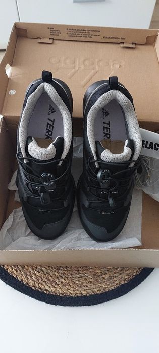 Нови, оригинални маратонки на Adidas TERREX