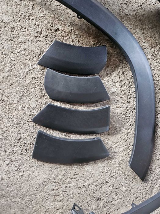 Ornamente aripi dacia duster 2010-2017