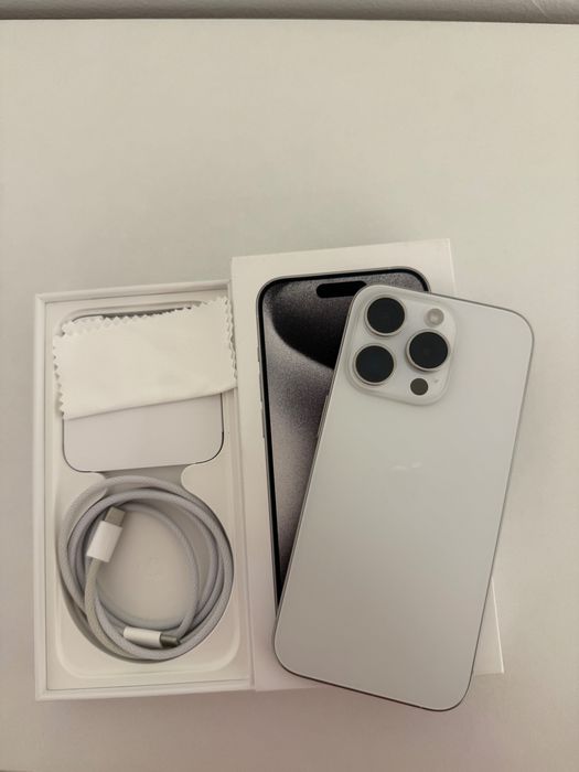 iPhone 15 PRO, 256 GB