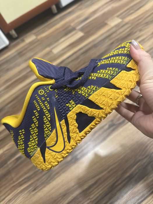 Кросовки ja 3 nike