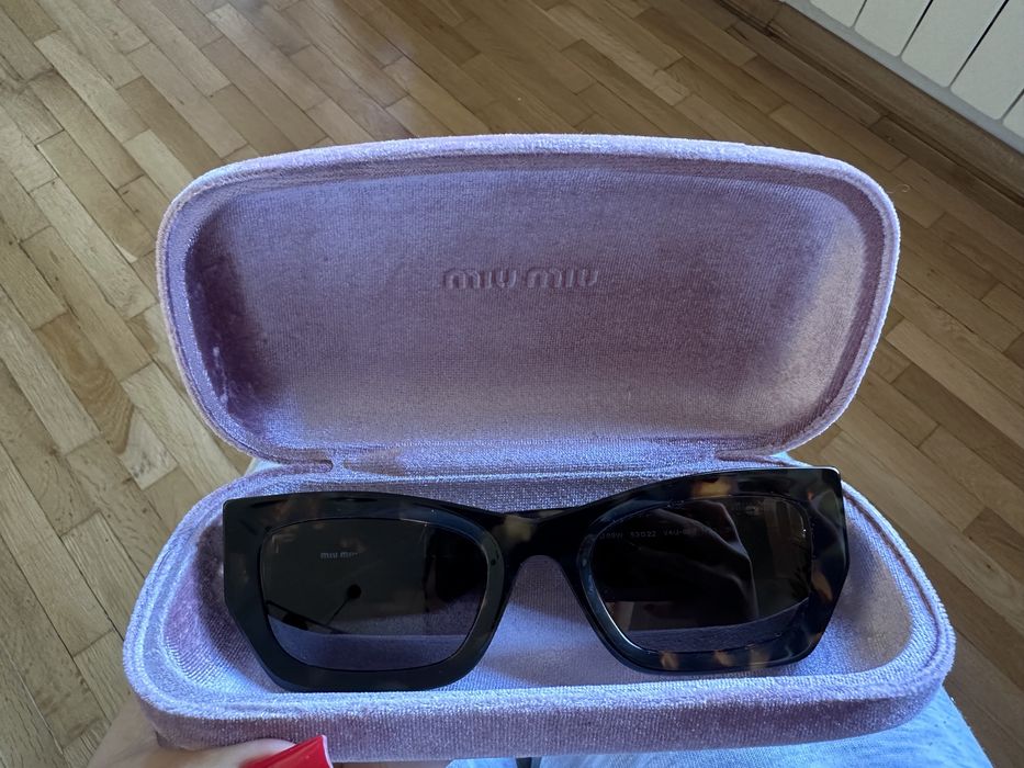 Слънчеви очила Miu Miu
