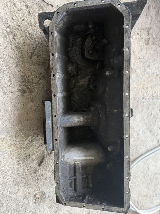 Baie de ulei benzina x3  e83 e46 M54