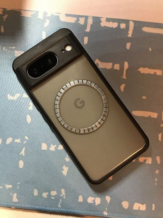 Продам Google Pixel 8