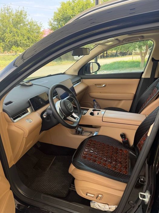 DonFeng Fengon S508 hybrid