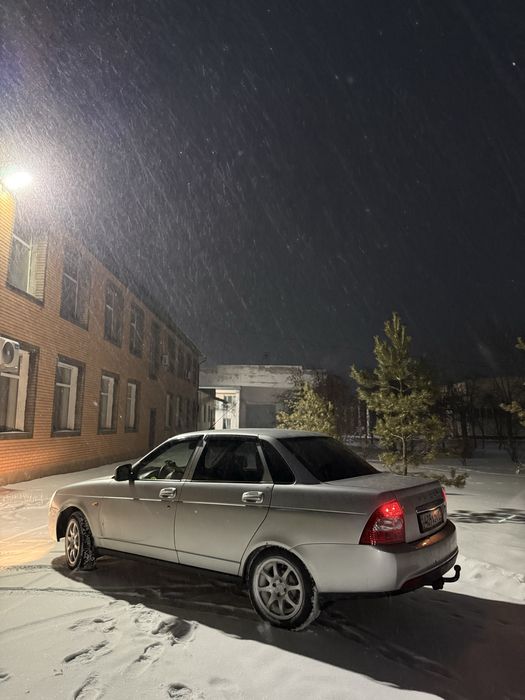 Продам приору 13 г