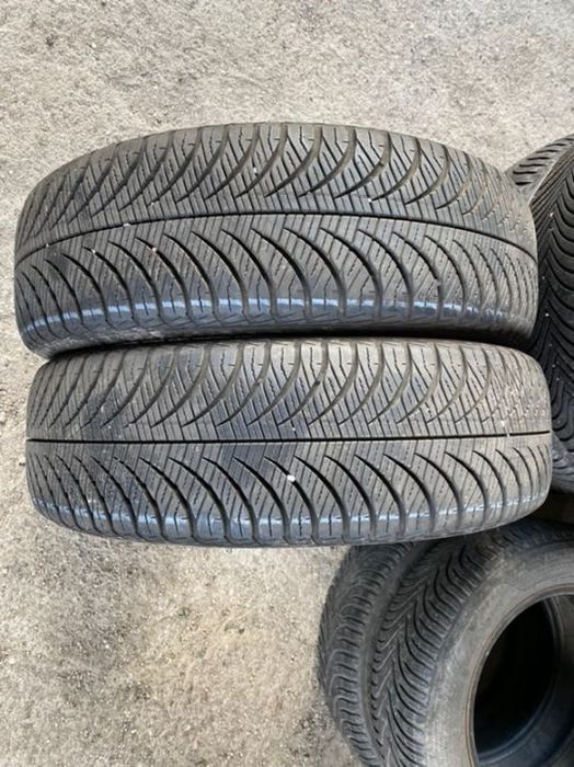 vand 2 anvelope 195/55/20 goodyear allseason la 7mm