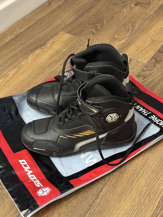 Мотоботы мотоботинки