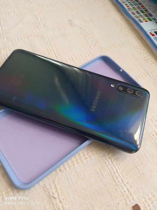 Продам Samsung a50