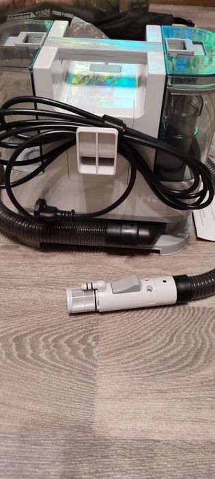 Моющий пылесос для мебели