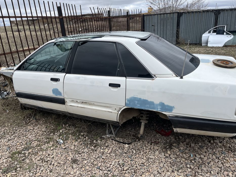 Ауди 100 с3(44) по запчастям
