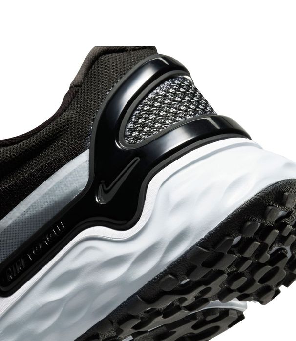 Дамски маратонки Nike Renew RUN 3