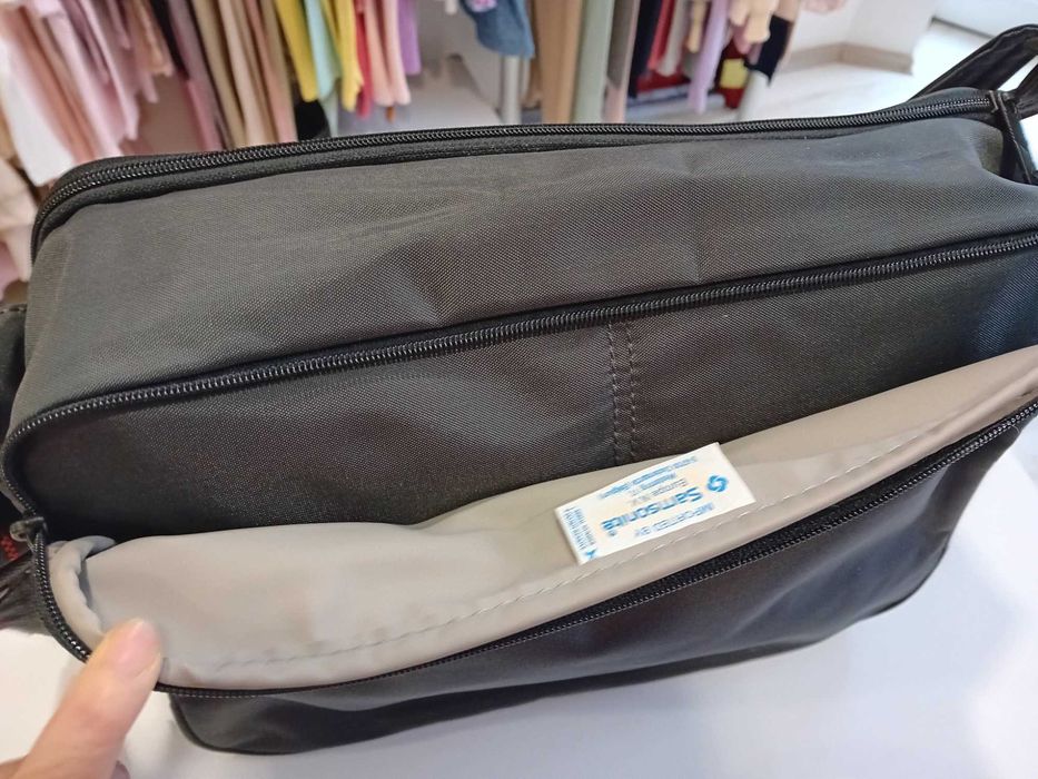 Чанта  на Samsonite