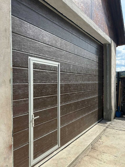 Distribuim la pret bun usi sectionale/usi garaj-TRANSPORT GRATUIT