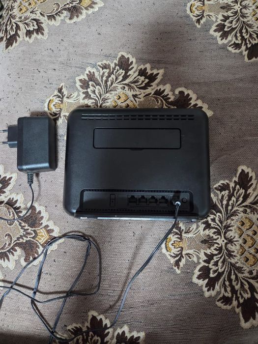 Продам срочно,  роутер- интернет