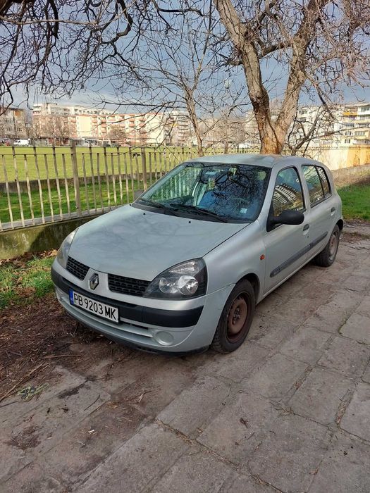 Renault Clio 1.2 на части