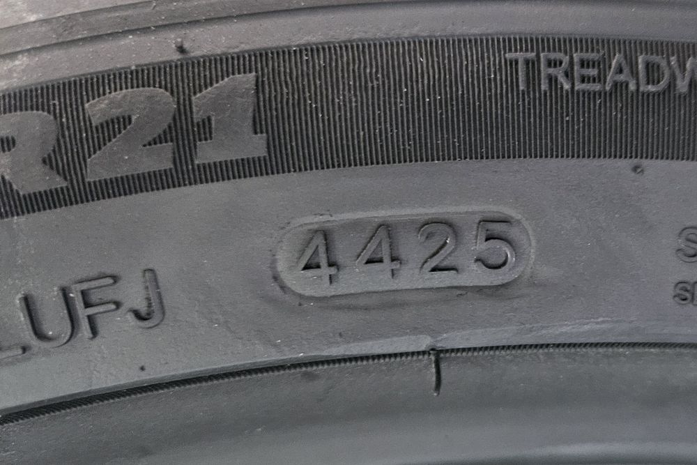 275/35 R21 103Y XL UNIGRIP (Gripmax) Anvelope noi vara protectie janta