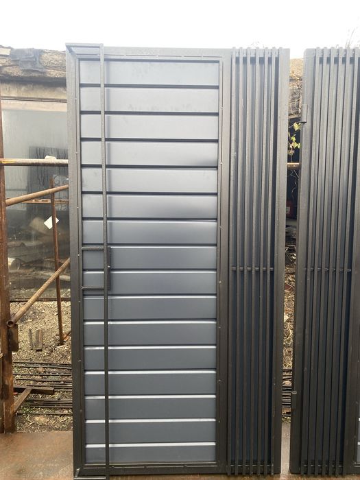 Хай-тек двери в любой вкус