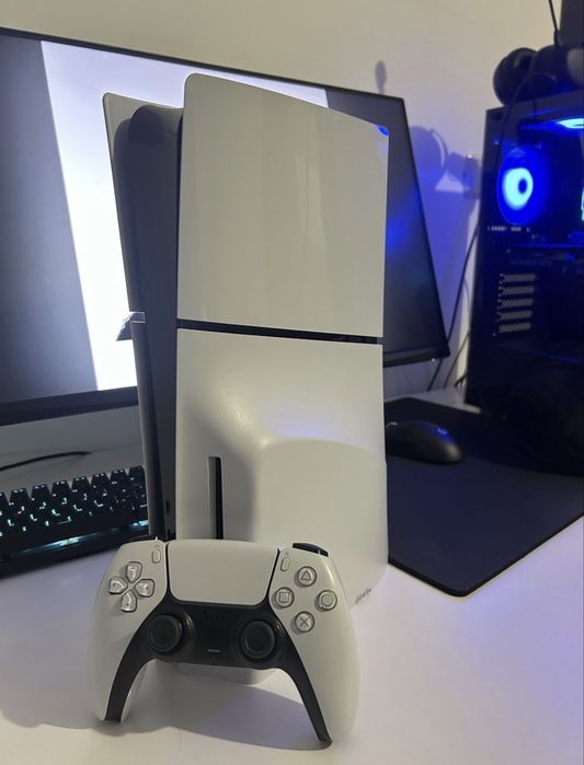 Vand ps5 slim ca nou