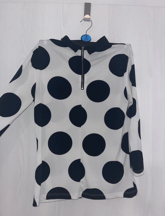 Bluza cu buline  eleganta