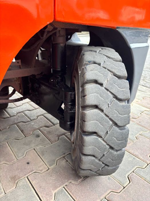 Stivuitor - Motostivuitor Toyota Diesel 3.5t Cabină An fabricație: 11/2018