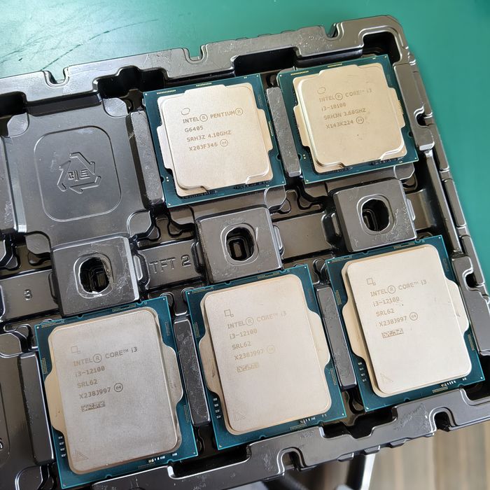 Процессоры i3-12100 i3-10100