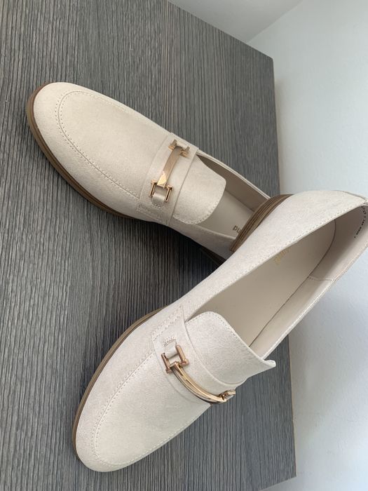 Дамски обувки  ….