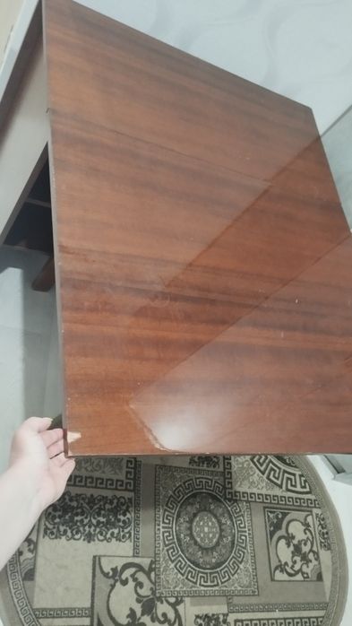 Продам Б/у Стол книжка