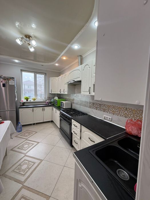 кух. гарнитур+газ плита