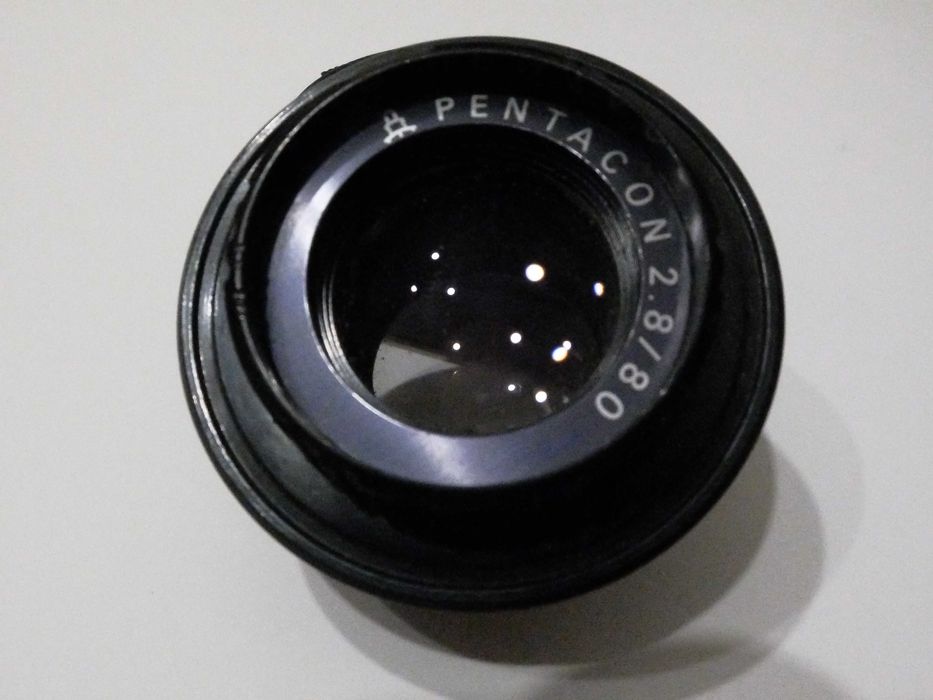 ПРОЖЕКЦИОНЕН обектив Пентакон и микроскопски-Цайс