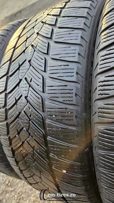 SET 4 Anvelope Iarna 235/45 R18 FULDA Kristall Control HP2 98V