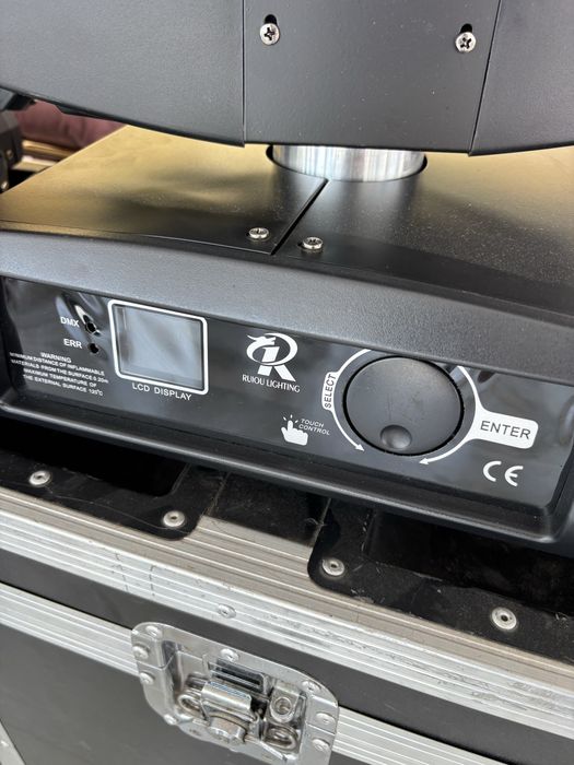 Moving head 4 buc cu case
