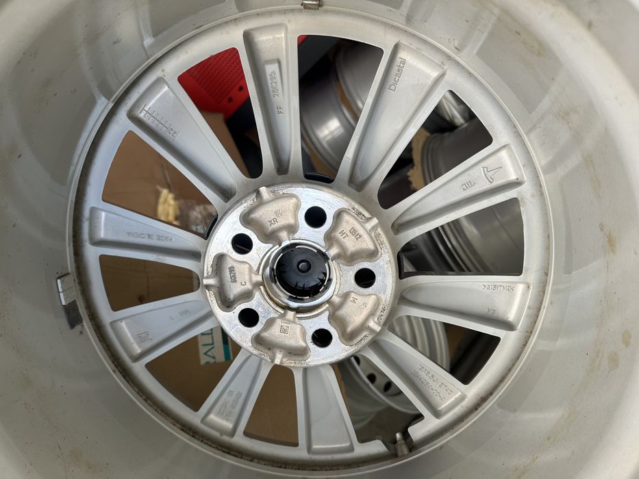 jante tesla model 3 r19 long range originale