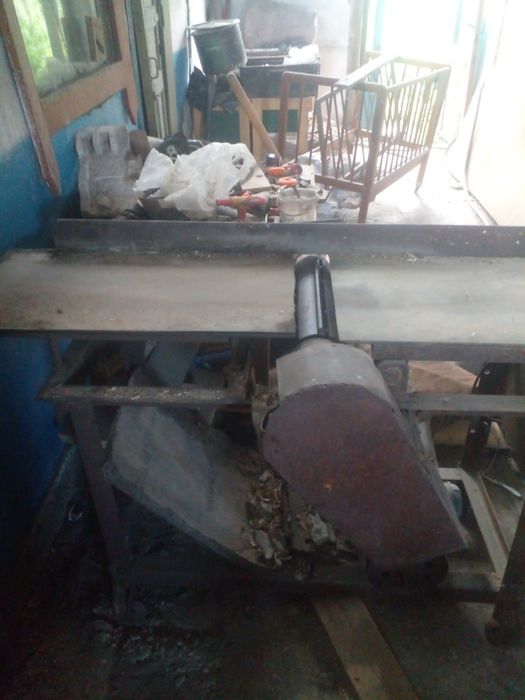 Фуганок с подвижным столом