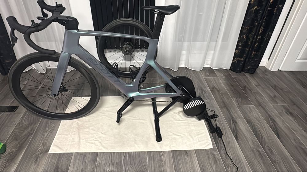 Cursiera  Soctt marimea 56