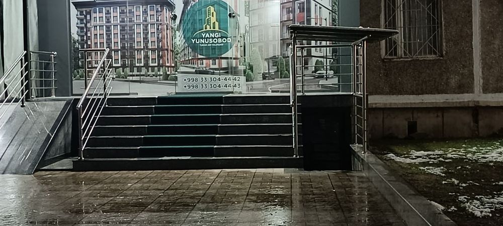 Сдам в аренду нежилой обект, 65 кв.м. в доль дороги, 14 квартал