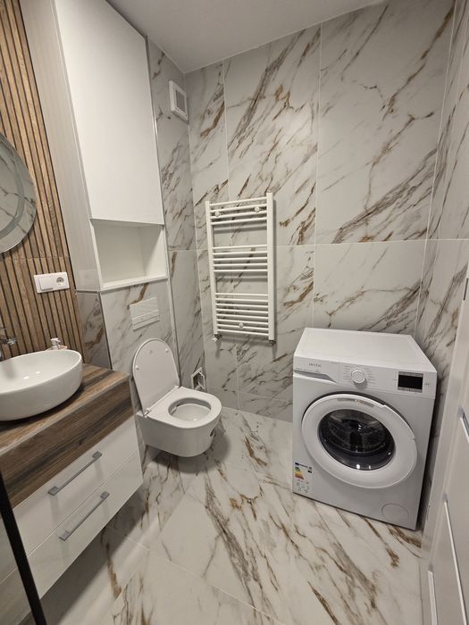 Apartament de lux cu 2 camere de închiriat