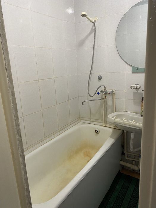 2 Xonali kvartira sotiladi