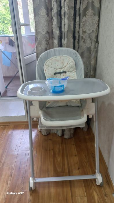 Стульчик для кормления