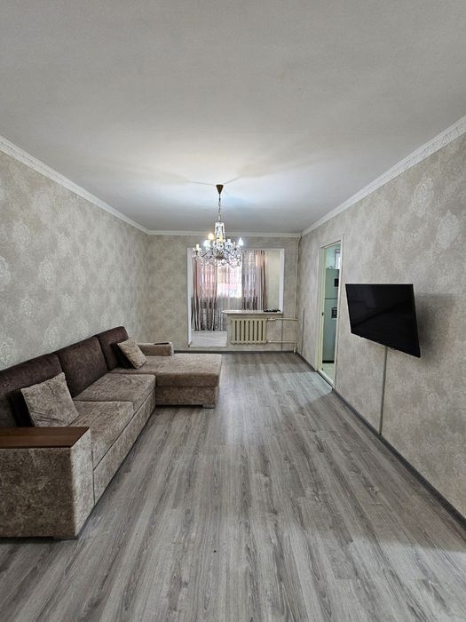 Чилонзор 1 2 хона сотамиз