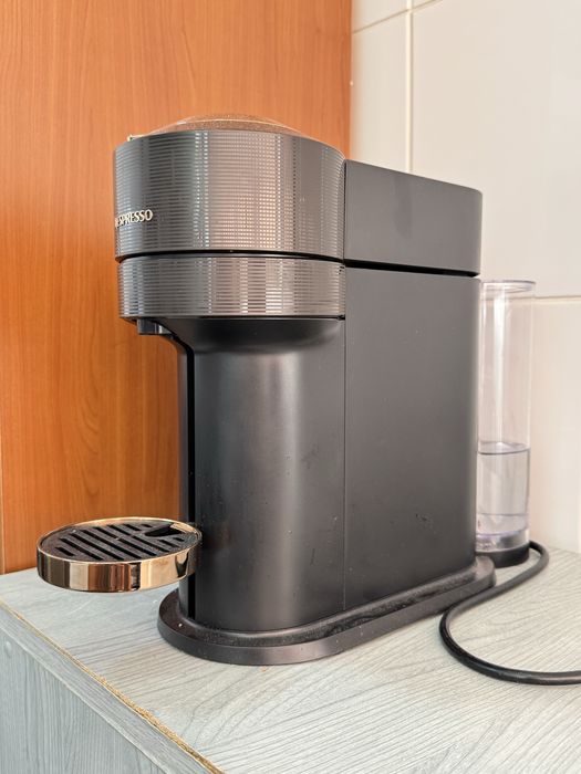Expressor Nespresso Vertuo  Premium Coffee